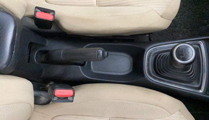 2018 Honda Amaze 1.2L I-VTEC S, Petrol, Manual, 55,873 km, Gear Lever