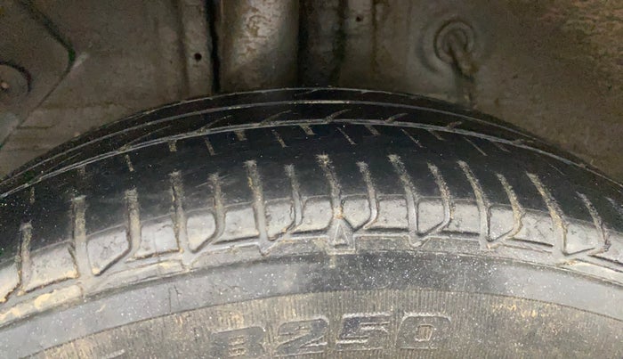 2017 Hyundai Elite i20 SPORTZ 1.2, Petrol, Manual, 33,898 km, Right Rear Tyre Tread