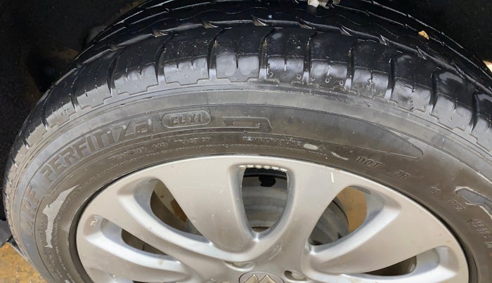 2017 Maruti Baleno ZETA CVT PETROL 1.2, Petrol, Automatic, 63,259 km, Left Rear Tyre Tread