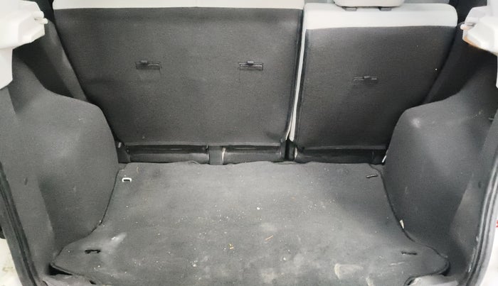 2017 Ford Ecosport TITANIUM 1.5L DIESEL, Diesel, Manual, 81,730 km, Boot Inside