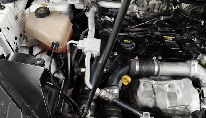 2017 Ford Ecosport TITANIUM 1.5L DIESEL, Diesel, Manual, 81,730 km, Engine View - Right