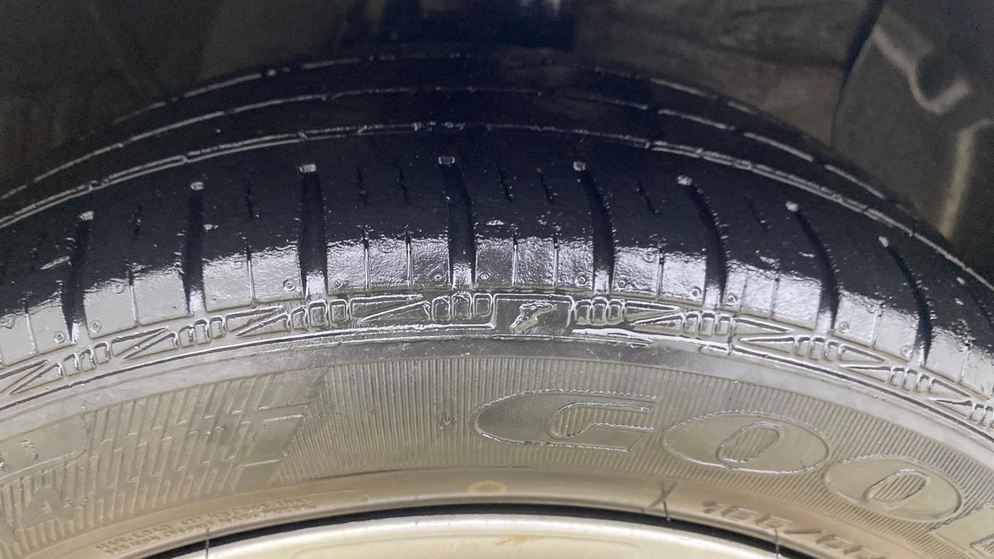 2019 Hyundai Grand i10 SPORTZ 1.2 KAPPA VTVT, Petrol, Manual, 35,425 km, Right Front Tyre Tread