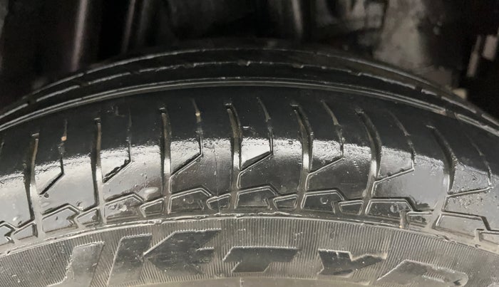 2016 Honda City 1.5L I-VTEC SV CVT, Petrol, Automatic, 67,735 km, Left Rear Tyre Tread