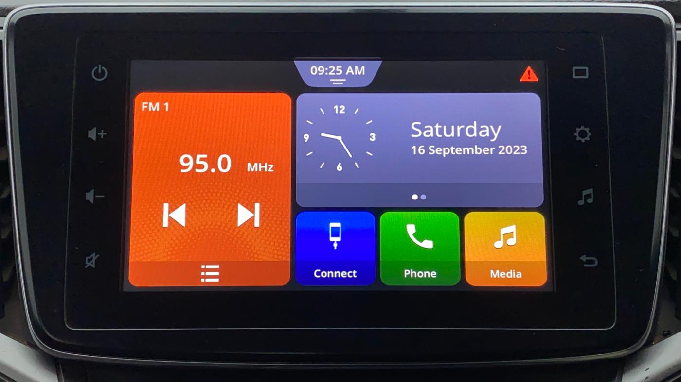 2020 Maruti Baleno ZETA PETROL 1.2, Petrol, Manual, 29,244 km, Infotainment System