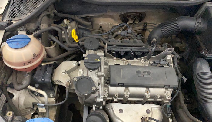 2014 Volkswagen Polo COMFORTLINE 1.2L PETROL, Petrol, Manual, 98,832 km, Engine View - Right