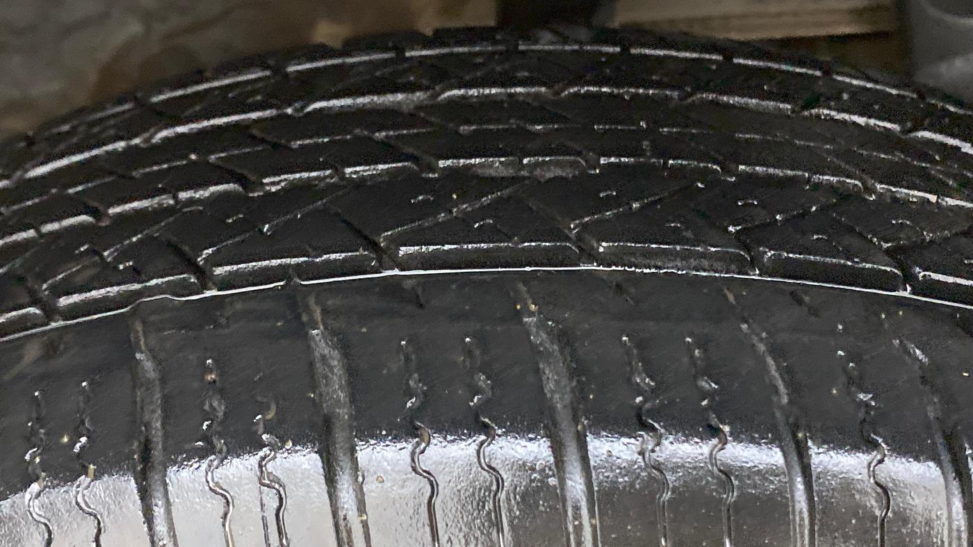 2015 Renault Duster 85 PS RXE, Diesel, Manual, 95,129 km, Left Rear Tyre Tread
