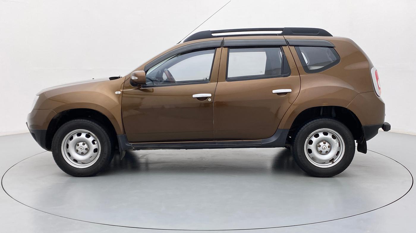 2015 Renault Duster 85 PS RXE, Diesel, Manual, 95,129 km, Left Side