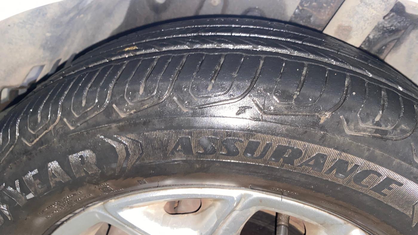 2015 Ford Ecosport TITANIUM 1.5L PETROL AT, Petrol, Automatic, 51,655 km, Left Front Tyre Tread