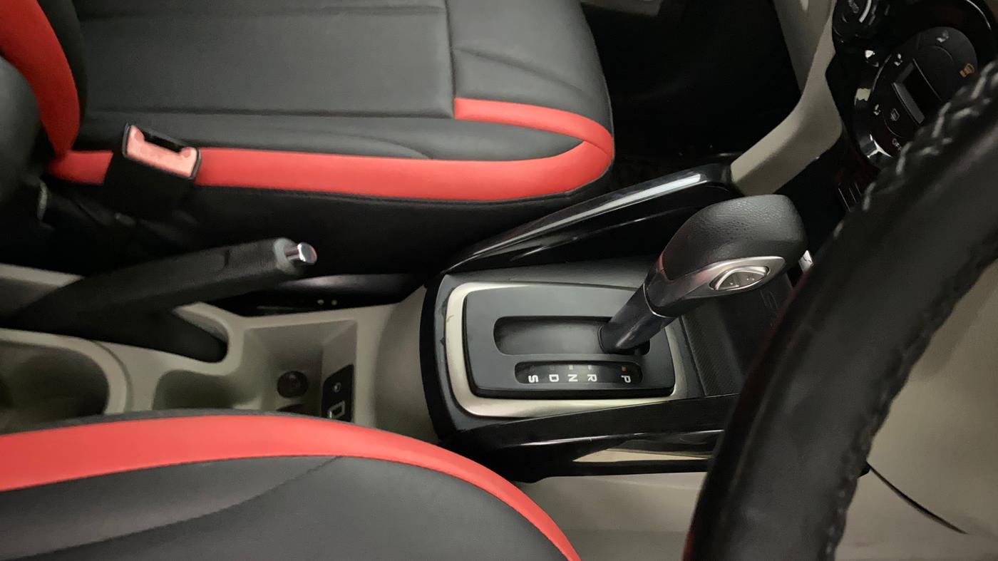 2015 Ford Ecosport TITANIUM 1.5L PETROL AT, Petrol, Automatic, 51,655 km, Gear Lever