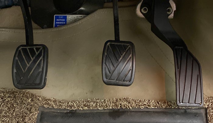 2020 Maruti Ciaz ALPHA 1.5 MT VTVT SHVS, Petrol, Manual, 23,687 km, Pedals
