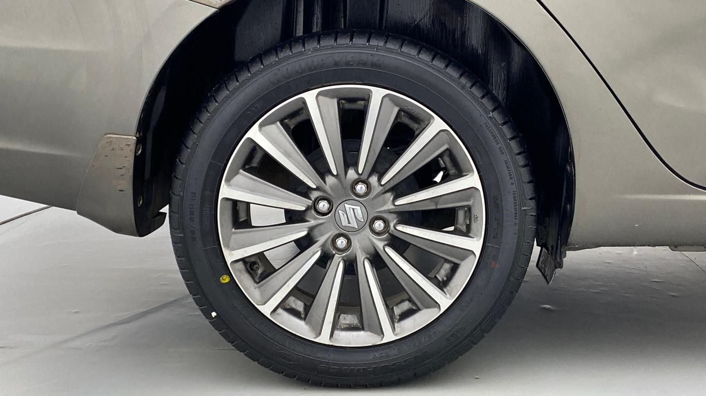 2020 Maruti Ciaz ALPHA 1.5 MT VTVT SHVS, Petrol, Manual, 23,687 km, Right Rear Wheel