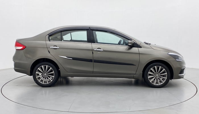 2020 Maruti Ciaz ALPHA 1.5 MT VTVT SHVS, Petrol, Manual, 23,687 km, Right Side View