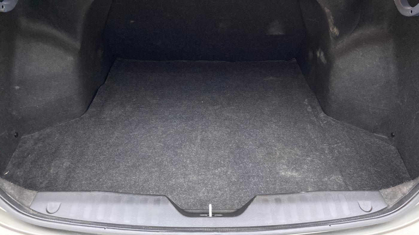 2020 Maruti Ciaz ALPHA 1.5 MT VTVT SHVS, Petrol, Manual, 23,687 km, Boot Inside