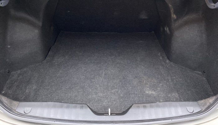 2020 Maruti Ciaz ALPHA 1.5 MT VTVT SHVS, Petrol, Manual, 23,687 km, Boot Inside