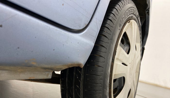 2012 Maruti Wagon R 1.0 VXI, Petrol, Manual, 96,763 km, Left running board - Slightly dented