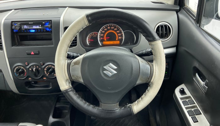 2012 Maruti Wagon R 1.0 VXI, Petrol, Manual, 96,763 km, Steering Wheel Close Up