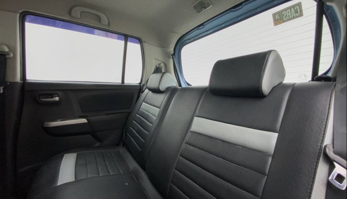 2012 Maruti Wagon R 1.0 VXI, Petrol, Manual, 96,763 km, Right Side Rear Door Cabin