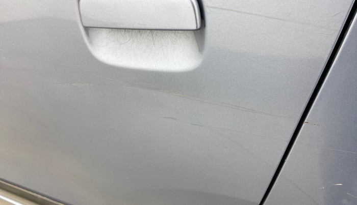 2012 Maruti Wagon R 1.0 VXI, Petrol, Manual, 96,763 km, Rear left door - Minor scratches