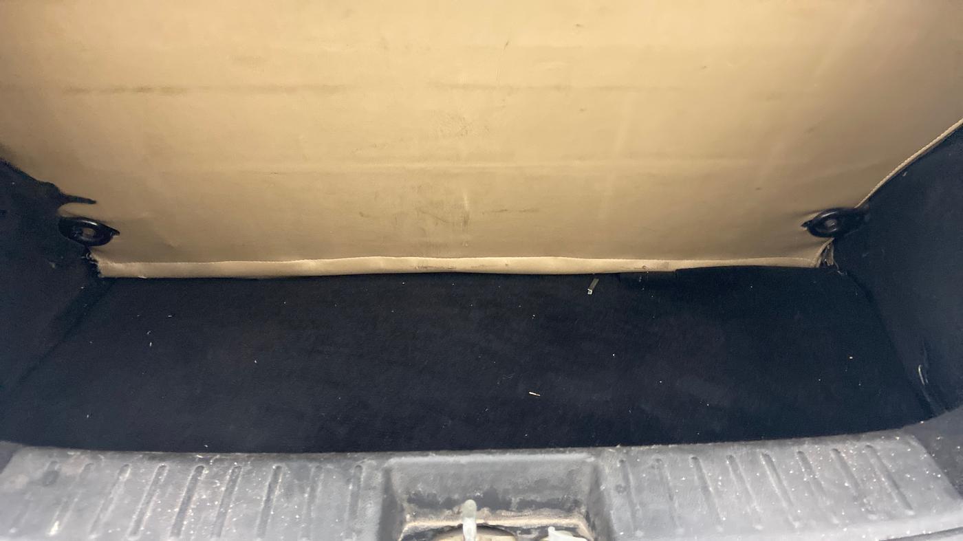 2017 Mahindra KUV 100 NXT K2 6 STR, Petrol, Manual, 63,333 km, Boot Inside