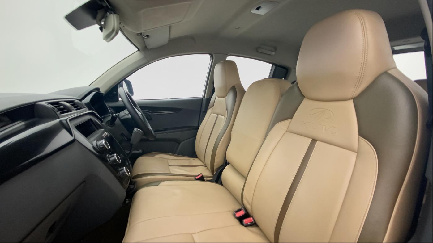 2017 Mahindra KUV 100 NXT K2 6 STR, Petrol, Manual, 63,333 km, Right Side Front Door Cabin