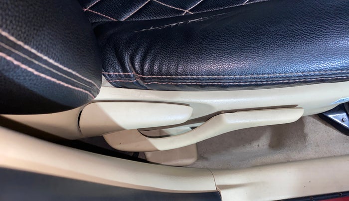 2020 Toyota YARIS G CVT, Petrol, Automatic, 40,953 km, Driver Side Adjustment Panel