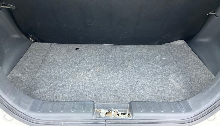 2017 Maruti Alto 800 LXI, Petrol, Manual, 19,146 km, Boot Inside