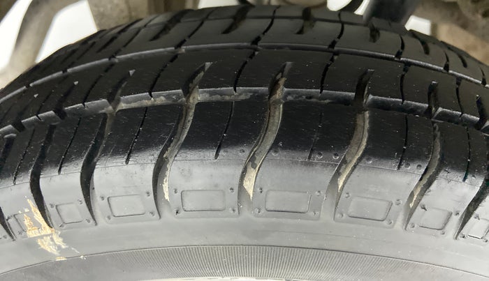 2017 Maruti Alto 800 LXI, Petrol, Manual, 19,146 km, Right Rear Tyre Tread