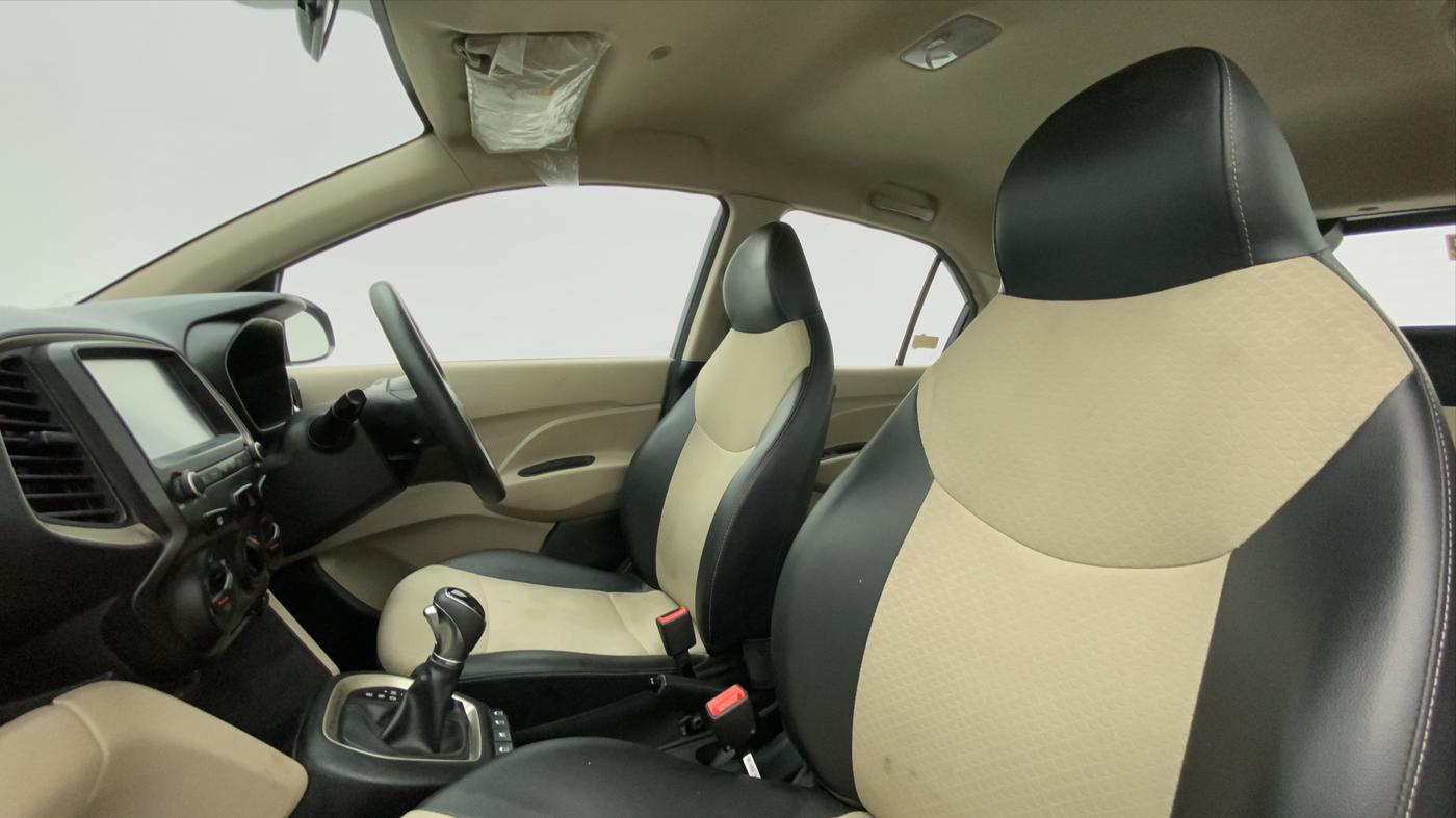 2018 Hyundai NEW SANTRO SPORTZ AMT, Petrol, Automatic, 92,388 km, Right Side Front Door Cabin