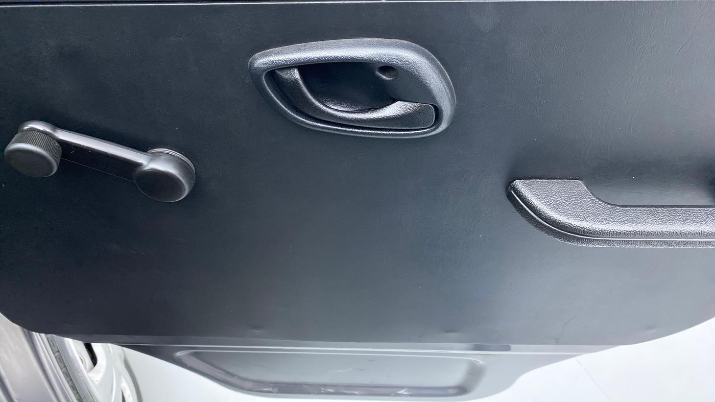 2019 Maruti Eeco 5 STR WITH AC PLUSHTR, Petrol, Manual, 4,402 km, Driver Side Door Panels Control