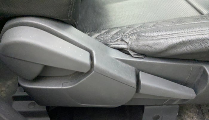 2021 Nissan MAGNITE XV TURBO, Petrol, Manual, 9,278 km, Driver Side Adjustment Panel