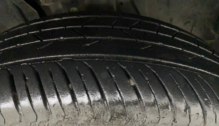 2021 Nissan MAGNITE XV TURBO, Petrol, Manual, 9,278 km, Right Front Tyre Tread