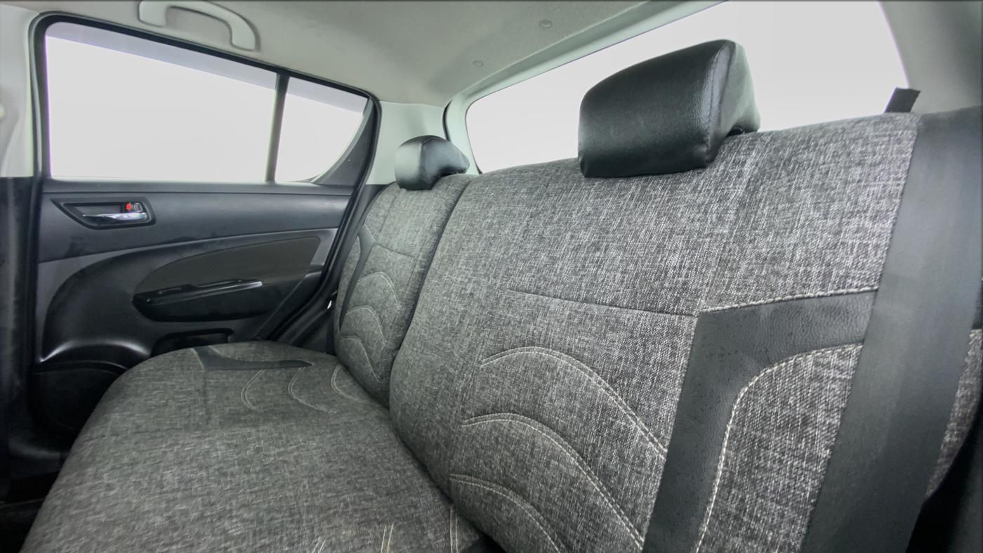 2015 Maruti Swift VXI, Petrol, Manual, 39,493 km, Right Side Rear Door Cabin