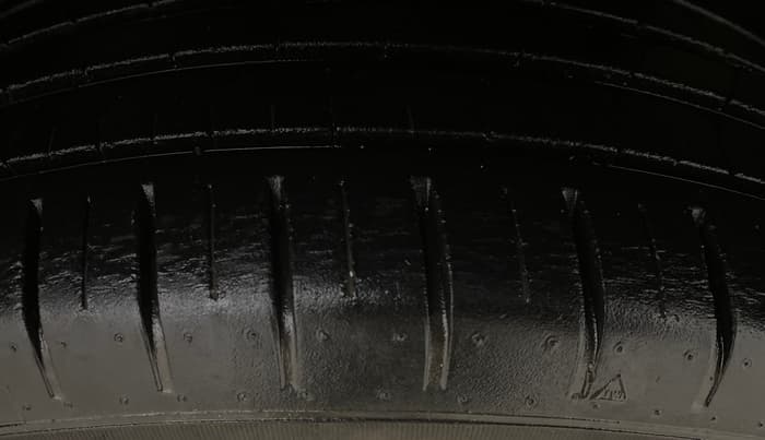 2019 Maruti Baleno ZETA CVT PETROL 1.2, Petrol, Automatic, 15,900 km, Left Rear Tyre Tread