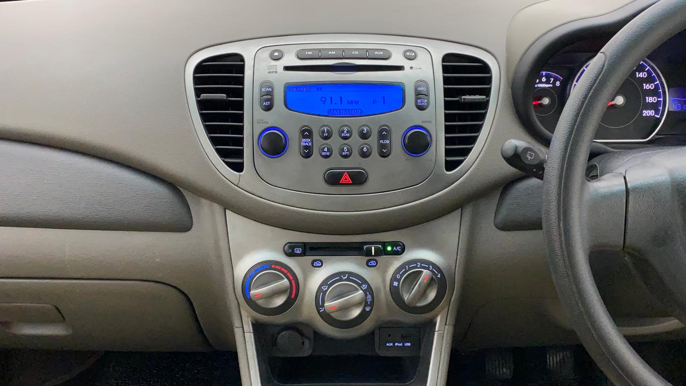 2011 Hyundai i10 SPORTZ 1.2, Petrol, Manual, 48,715 km, Air Conditioner