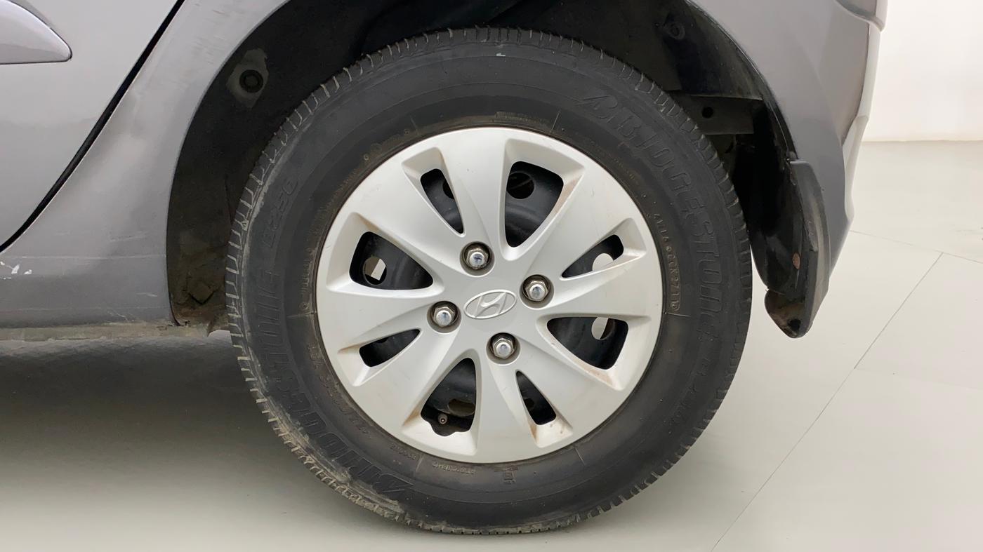 2011 Hyundai i10 SPORTZ 1.2, Petrol, Manual, 48,715 km, Left Rear Wheel