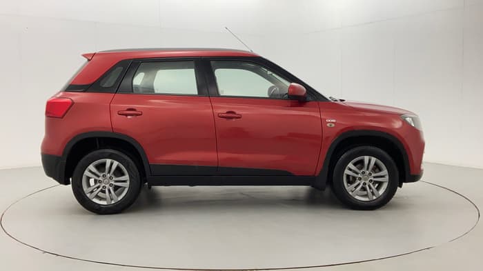2016 Maruti Vitara Brezza ZDI, Diesel, Manual, 96,448 km, Right Side View