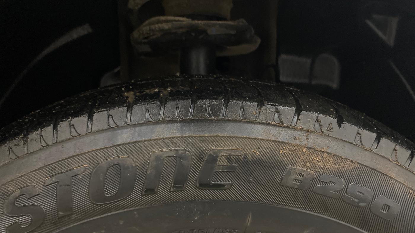 2019 Tata Tiago XE PETROL, Petrol, Manual, 71,183 km, Right Front Tyre Tread