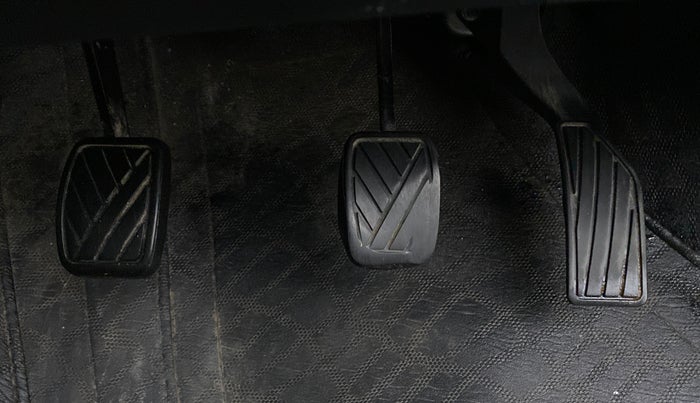 2012 Maruti Swift ZXI D, Petrol, Manual, 65,408 km, Pedals