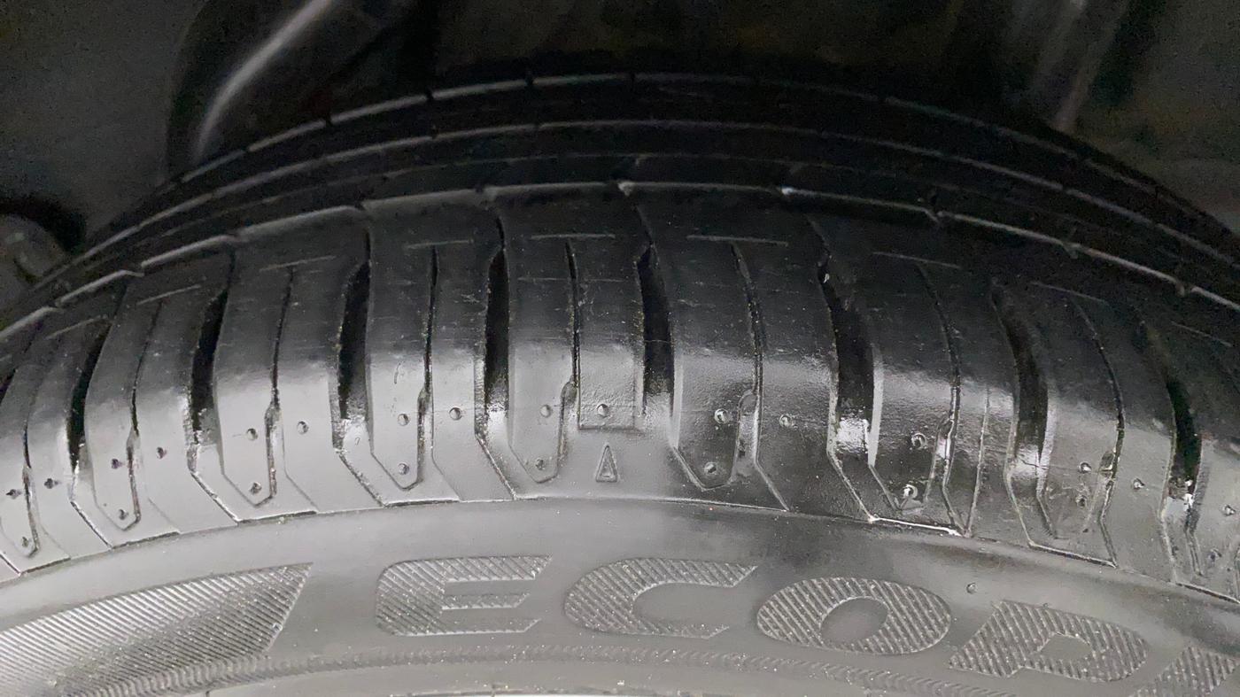 2020 Hyundai Verna SX 1.5 VTVT, Petrol, Manual, 53,232 km, Left Rear Tyre Tread