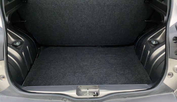 2019 Renault Kwid RXL, Petrol, Manual, 12,444 km, Boot Inside