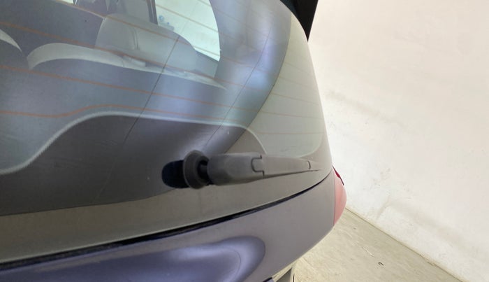 2022 Mahindra XUV700 AX 7 LUXURY D MT 7 STR, Diesel, Manual, 39,656 km, Rear Wiper