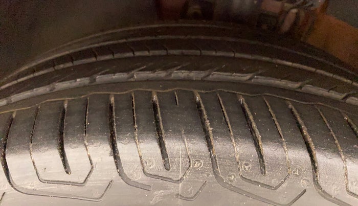 2021 Skoda Rapid MONTE CARLO TSI, Petrol, Manual, 46,803 km, Left Front Tyre Tread