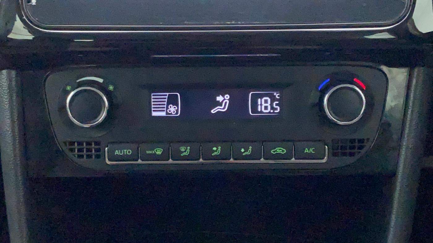 2021 Skoda Rapid MONTE CARLO TSI, Petrol, Manual, 46,803 km, Automatic Climate Control