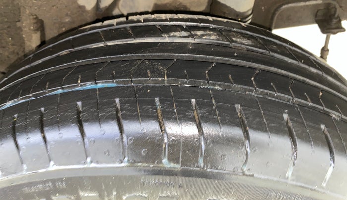 2021 Hyundai VENUE S 1.2, Petrol, Manual, 10,901 km, Left Rear Tyre Tread