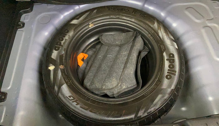 2021 Hyundai VENUE S 1.2, Petrol, Manual, 10,901 km, Spare Tyre