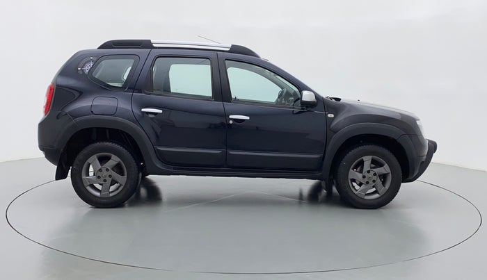 2014 Renault Duster 110 PS RXZ DIESEL OPT, Diesel, Manual, 71,208 km, Right Side