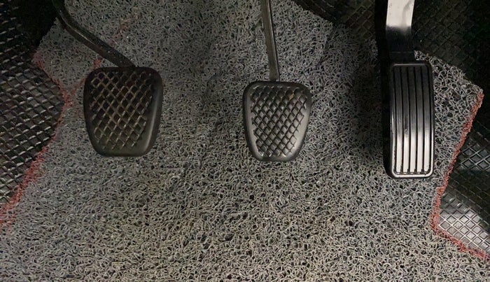 2022 Honda City 1.5L I-DTEC ZX, Diesel, Manual, 57,155 km, Pedals