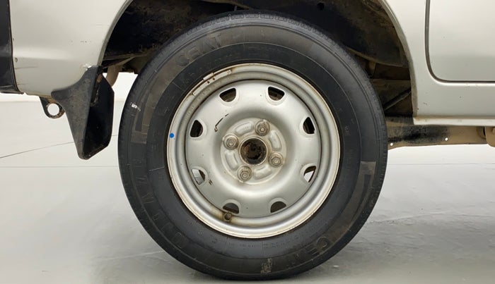 2018 Maruti Eeco 5 STR CNG WITH AC PLUSHTR, CNG, Manual, 53,803 km, Right Rear Wheel