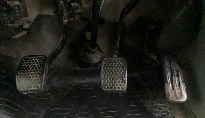2018 Maruti Eeco 5 STR CNG WITH AC PLUSHTR, CNG, Manual, 53,803 km, Pedals