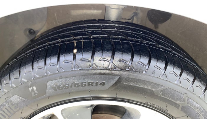 2017 Hyundai Grand i10 ASTA 1.2 KAPPA VTVT, Petrol, Manual, 43,426 km, Left Front Tyre Tread